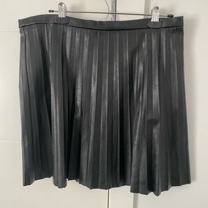 NWOT JCrew faux leather skirt size 14